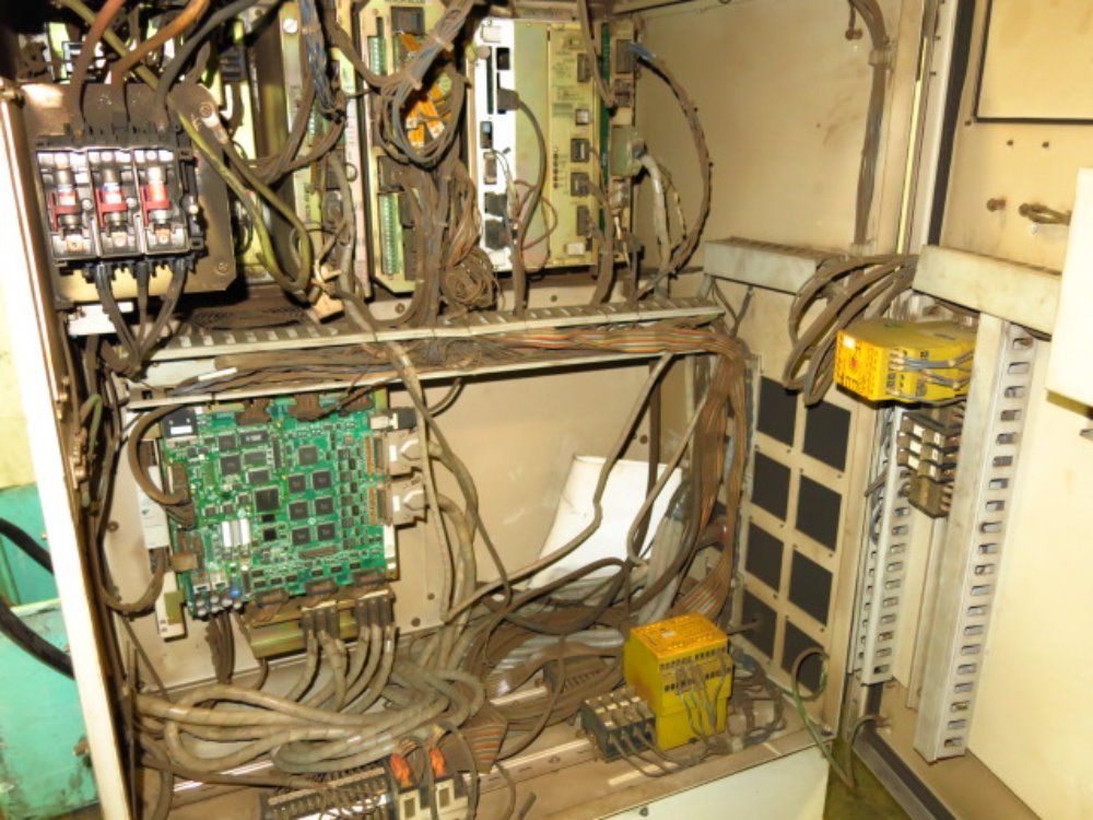 Yasnac Robot Controller