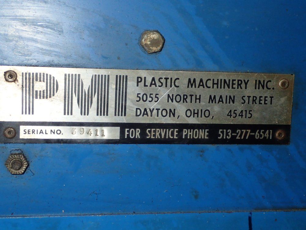 Plastic Machinery Inc. Chip Conveyor