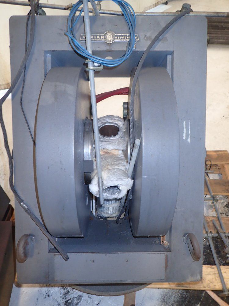 Varian Associates Electromagnet