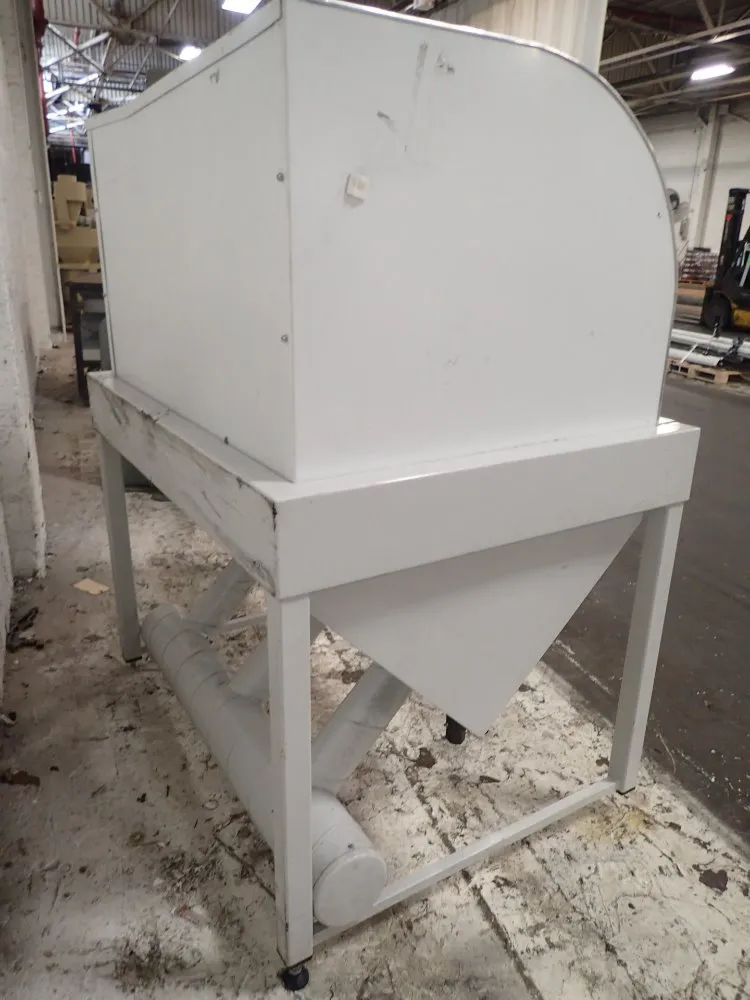 New-tech Downdraft Table