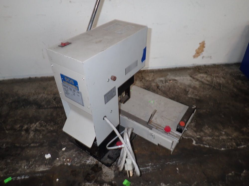 Martin Yale Paper Drill