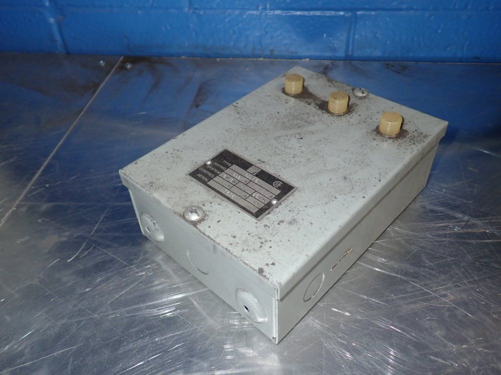 Federal Pioneer Enclosed Circuit Breaker