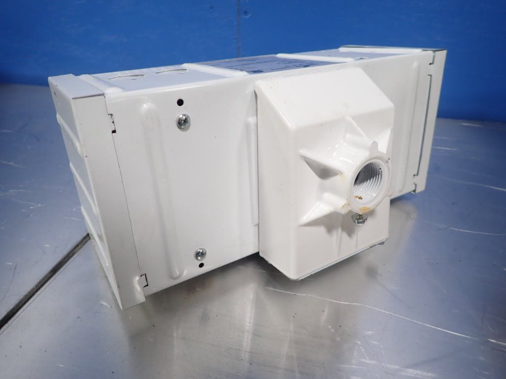 Cooper Lighting Ballast Assembly