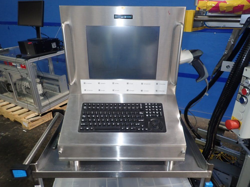 Harro Hofliger Poucher