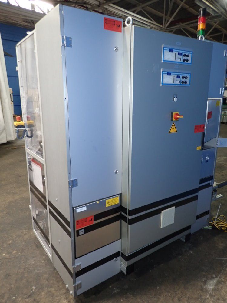 Harro Hofliger Poucher