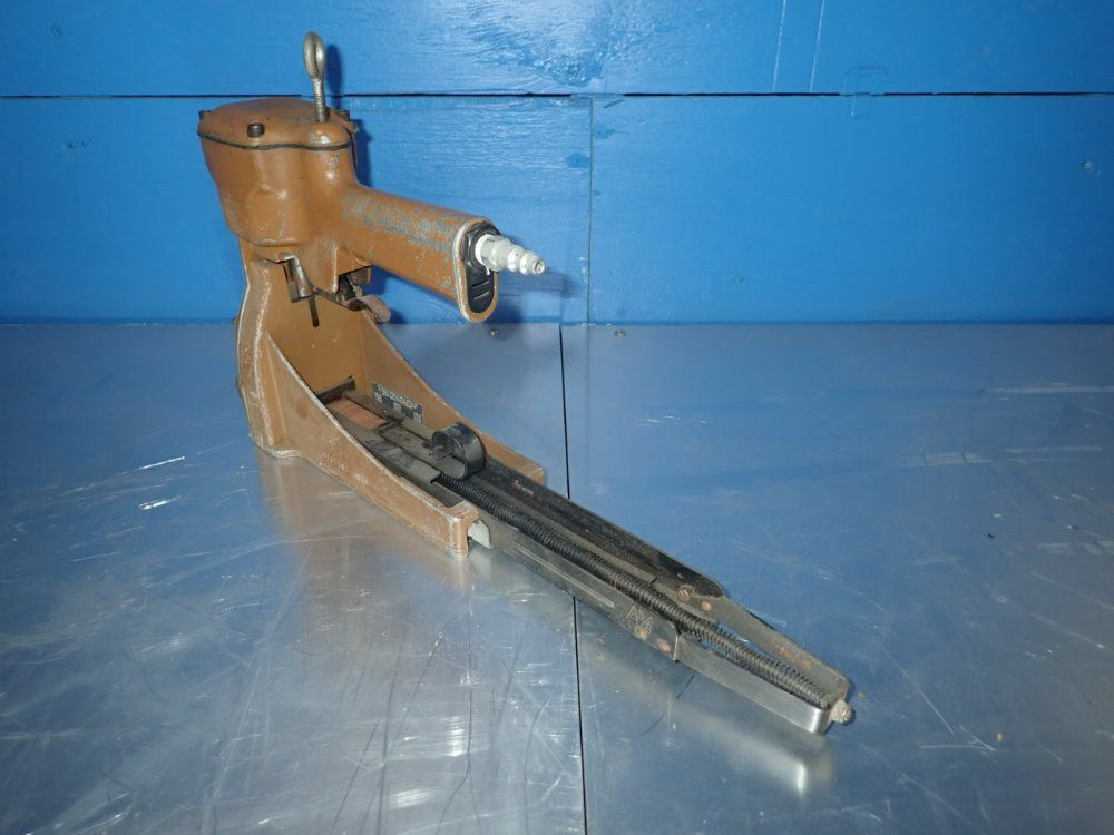 Duo Fast Pneumatic Staple Gun