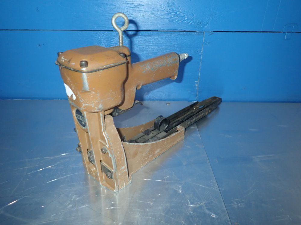 Duo Fast Pneumatic Staple Gun