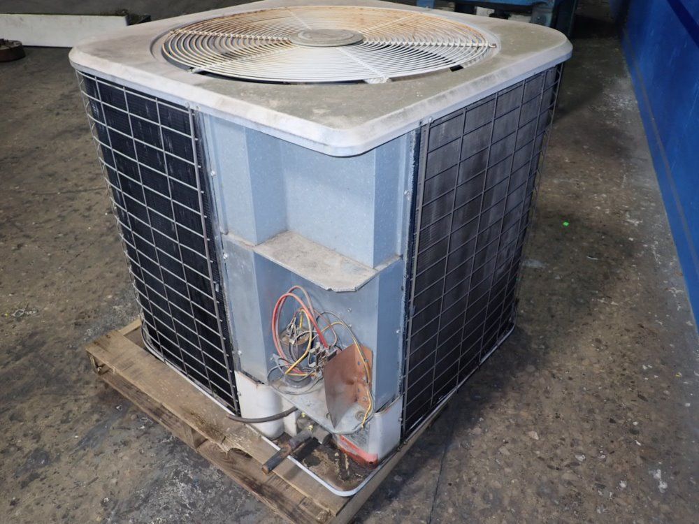 Amana Air Conditioner