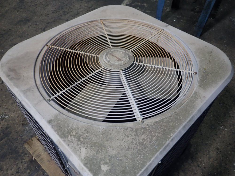 Amana Air Conditioner