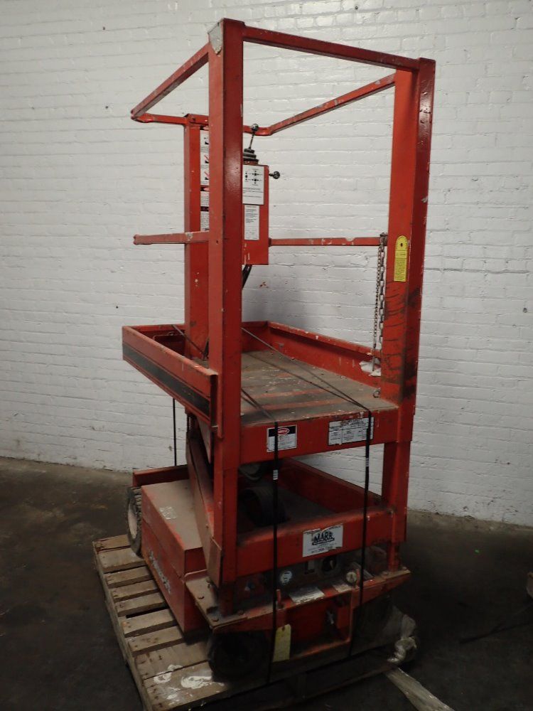 Economy Electric Man Lift
