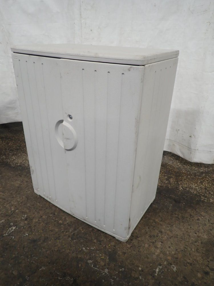 Iceburg 2 Door Cabinet