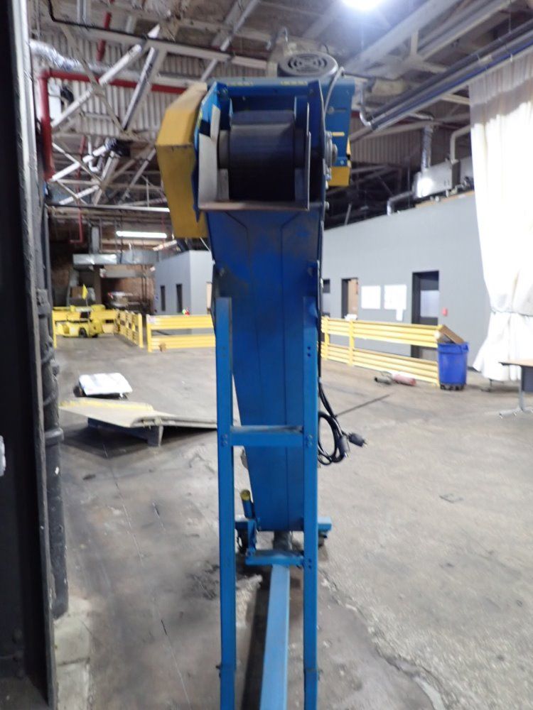 New London Engineering Incline Parts Conveyor