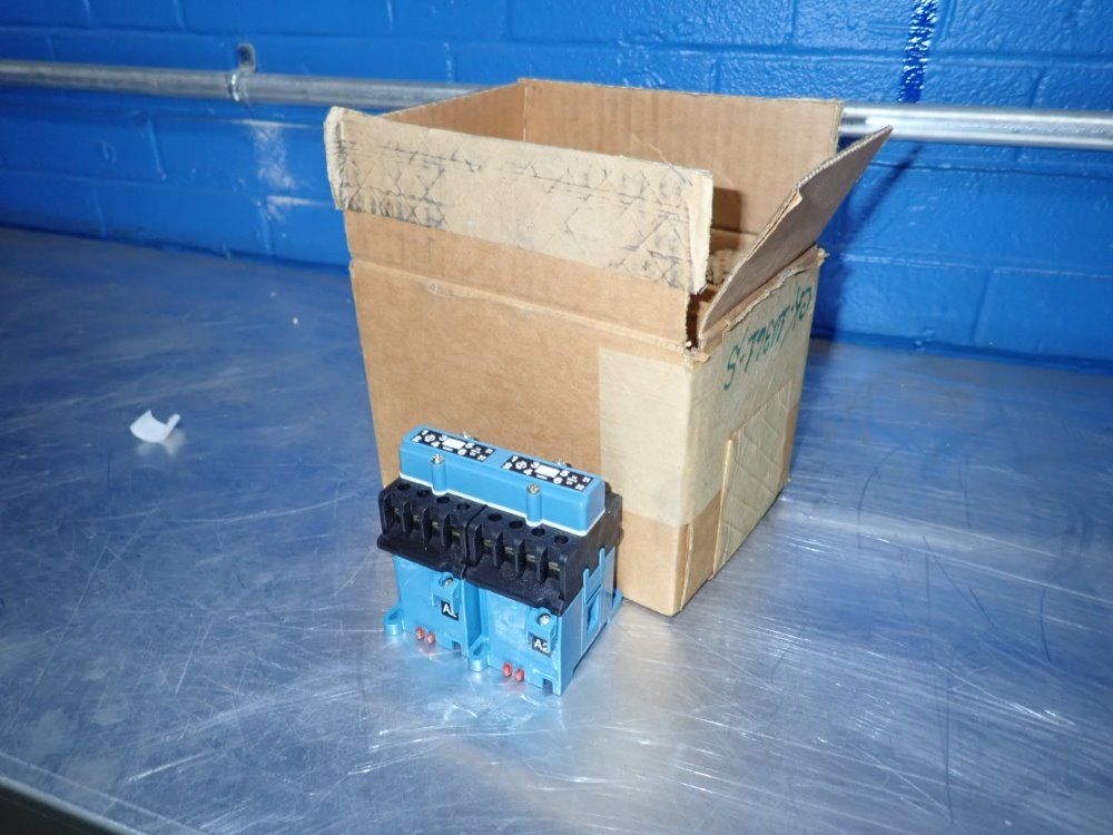 Kraus & Naimer Adjustable Speed Control