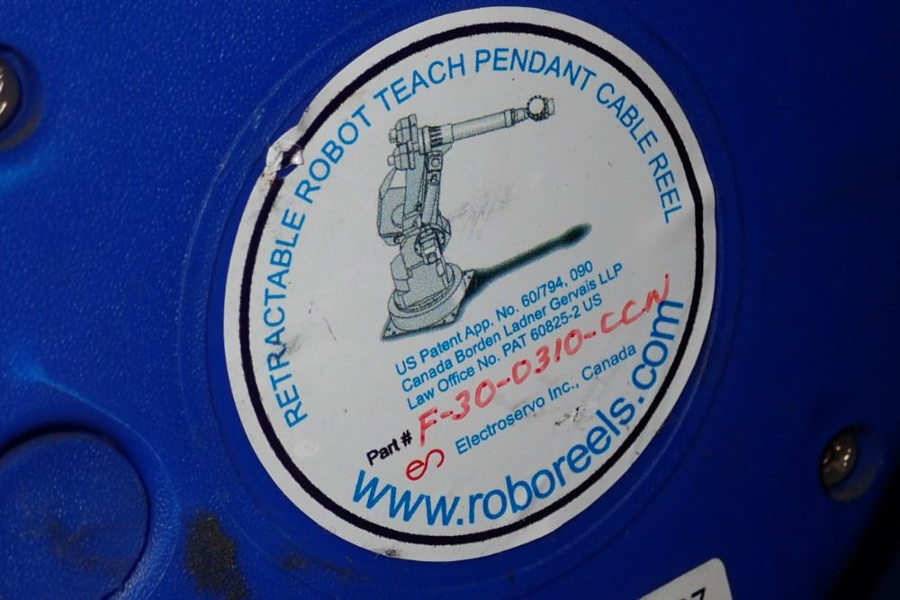 Roboreels Rectratable Robot Teach Pendant Cable Reel