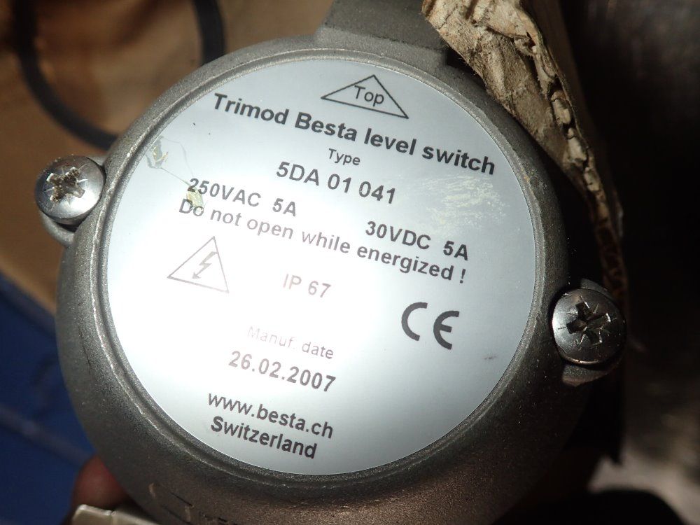 Trimod Besta Level Switch