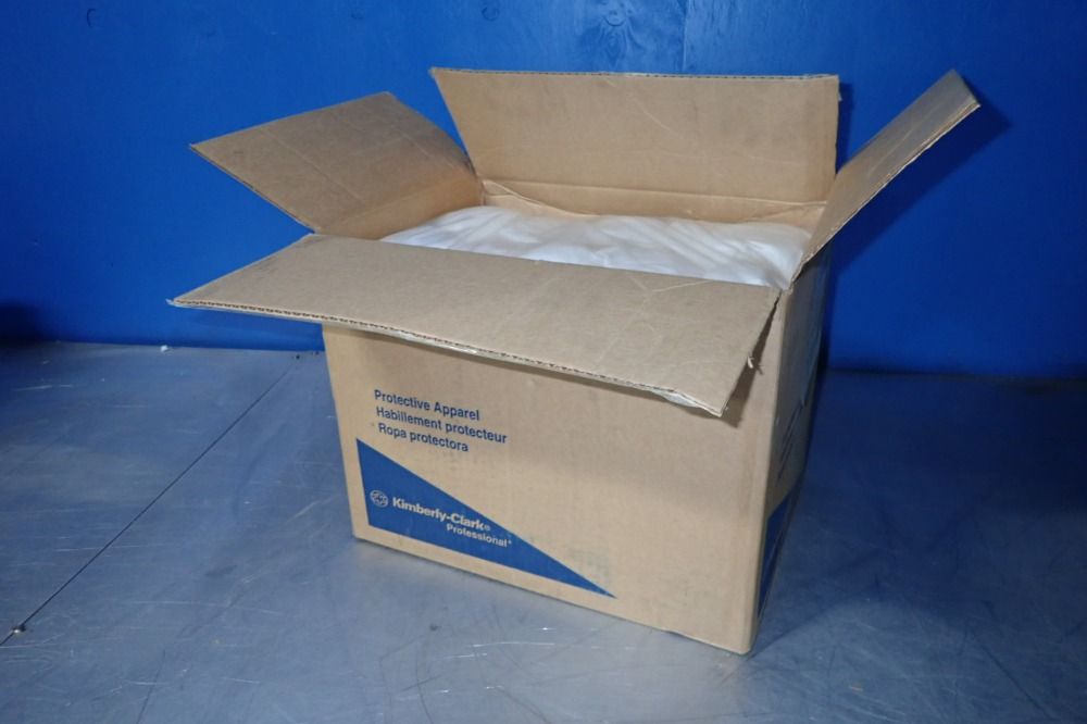 Kleenguard Shoe Covers