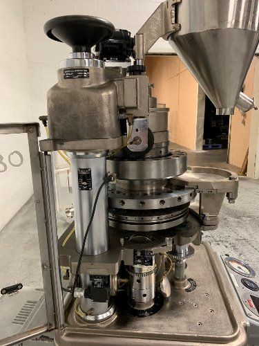 Manesty 20 Station Tablet Press - Express 20