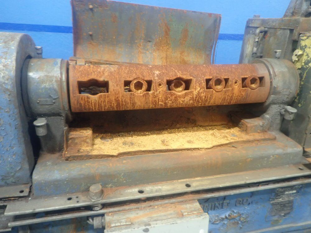 Lewis Machine Co Straightener