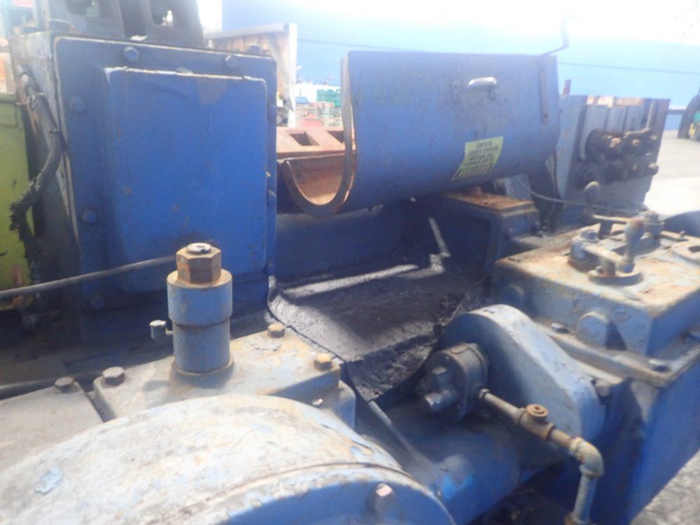 Lewis Machine Co Straightener