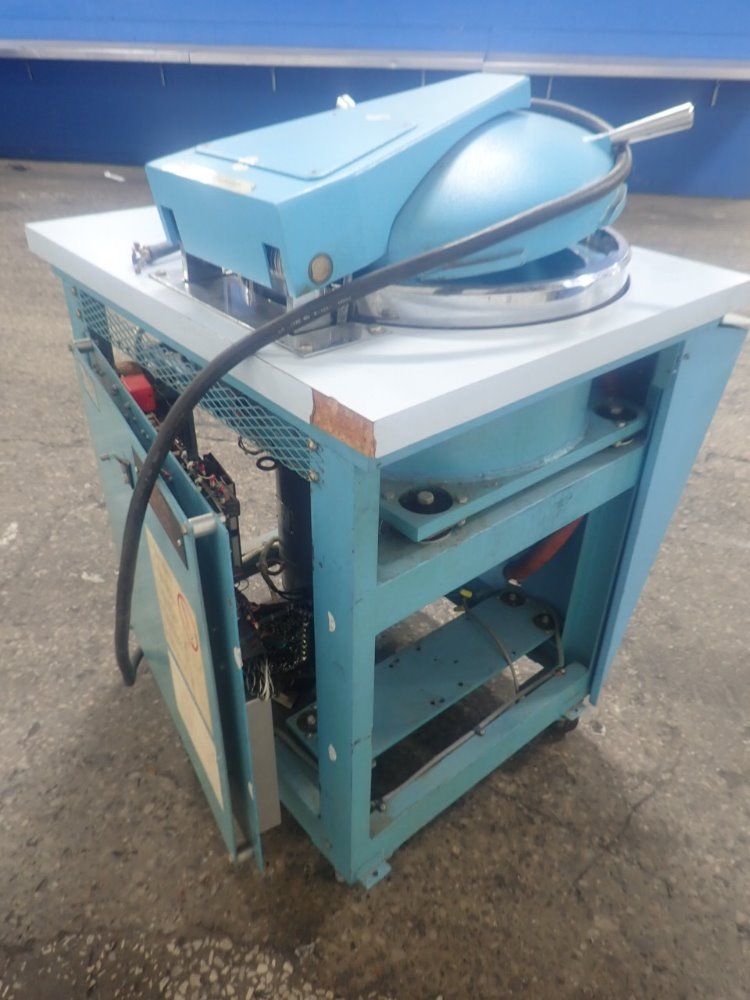 Trio-tech International Centrifuge