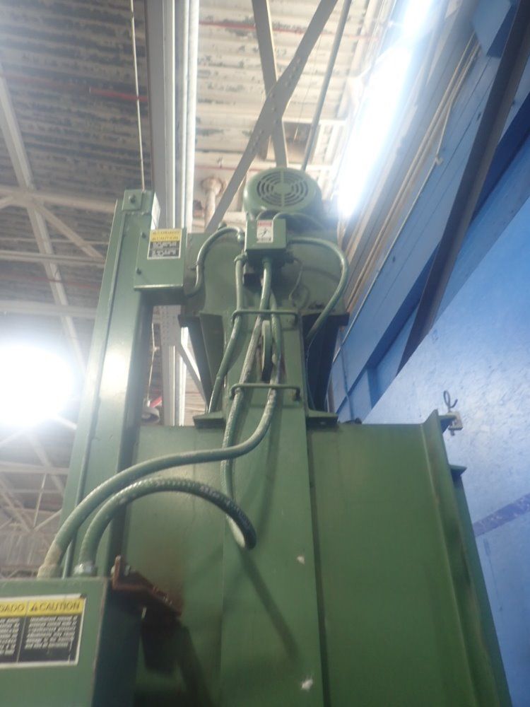 Selco Baler