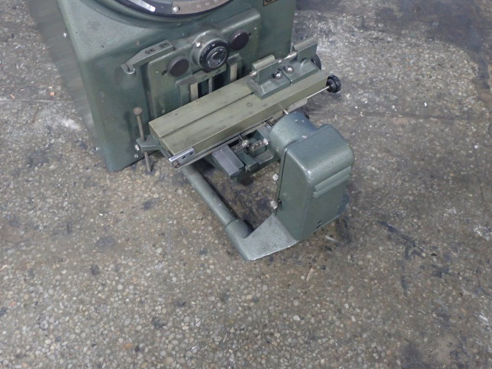 Optical Comparator