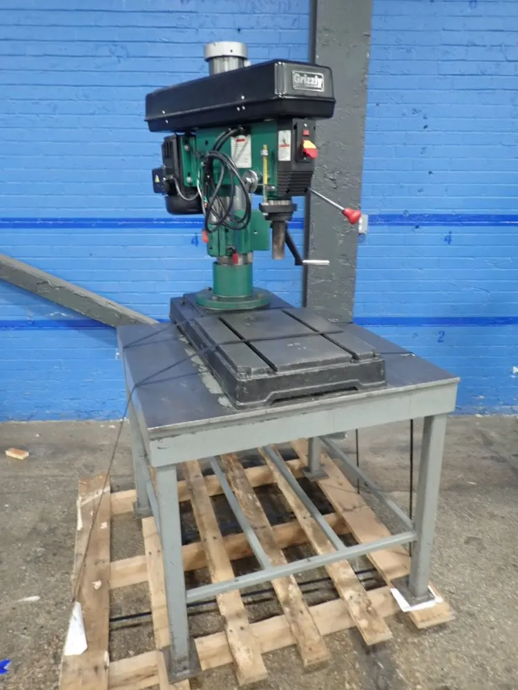 Grizzly Radial Drill Press