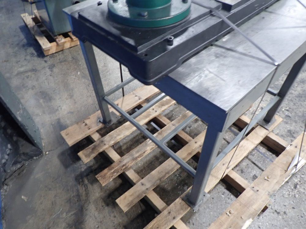 Grizzly Radial Drill Press