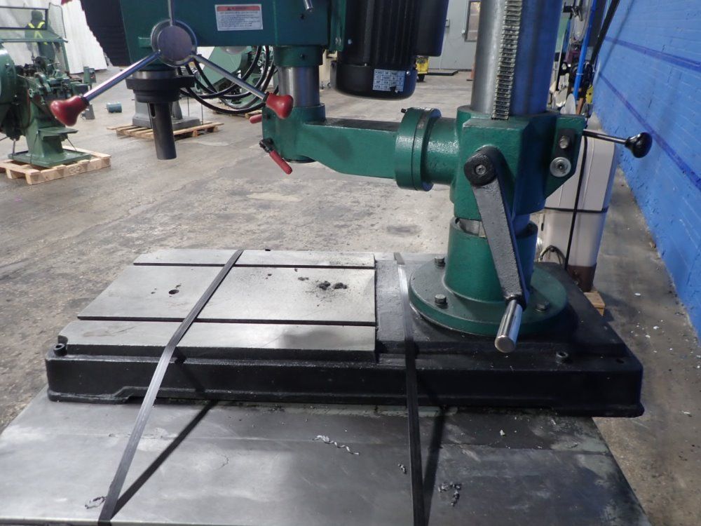Grizzly Radial Drill Press