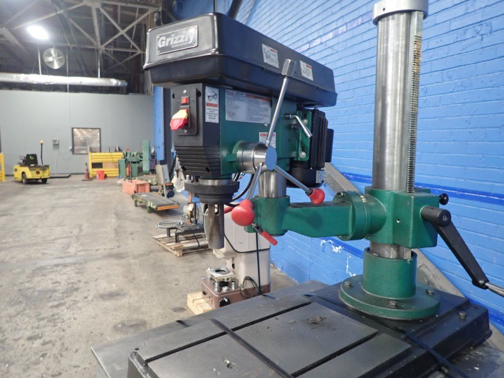 Grizzly Radial Drill Press