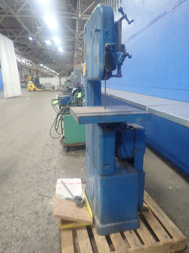 Walker-turner Vertical Band Saw
