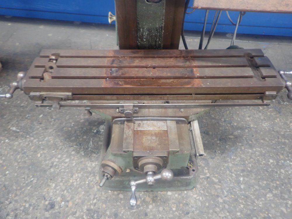 Birdgeport Vertical Mill