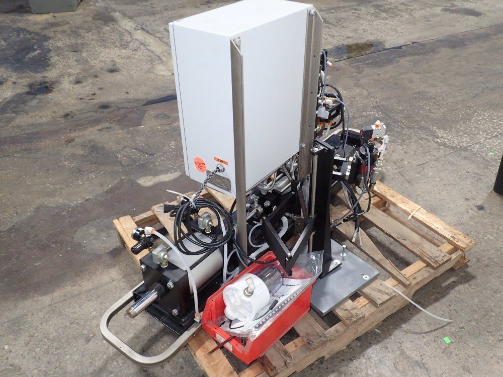 Ashby Cross Dispenser