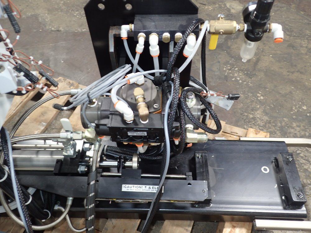 Ashby Cross Dispenser