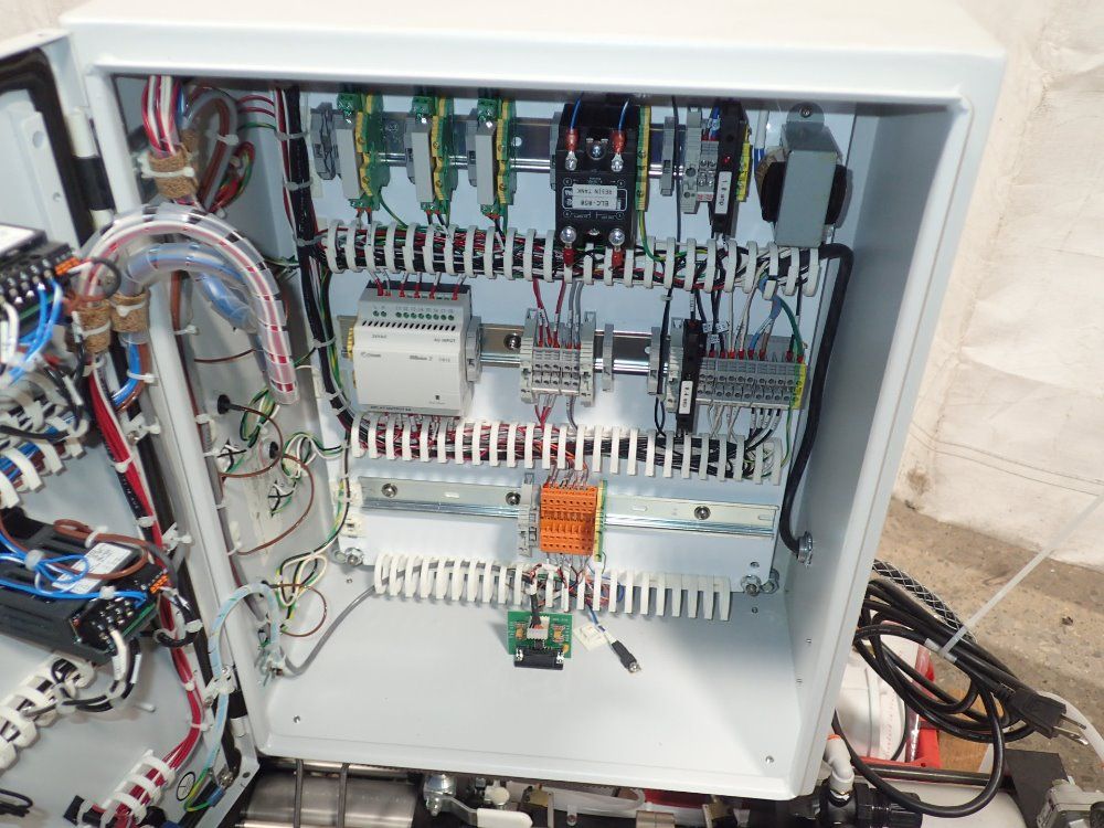 Ashby Cross Dispenser