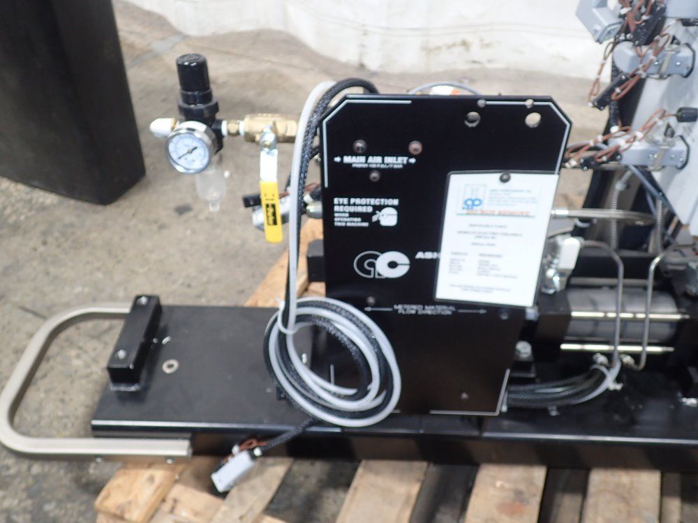 Ashby Cross Dispenser