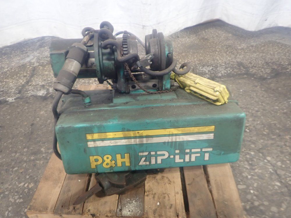 Harnishieger Electric Cable Hoist