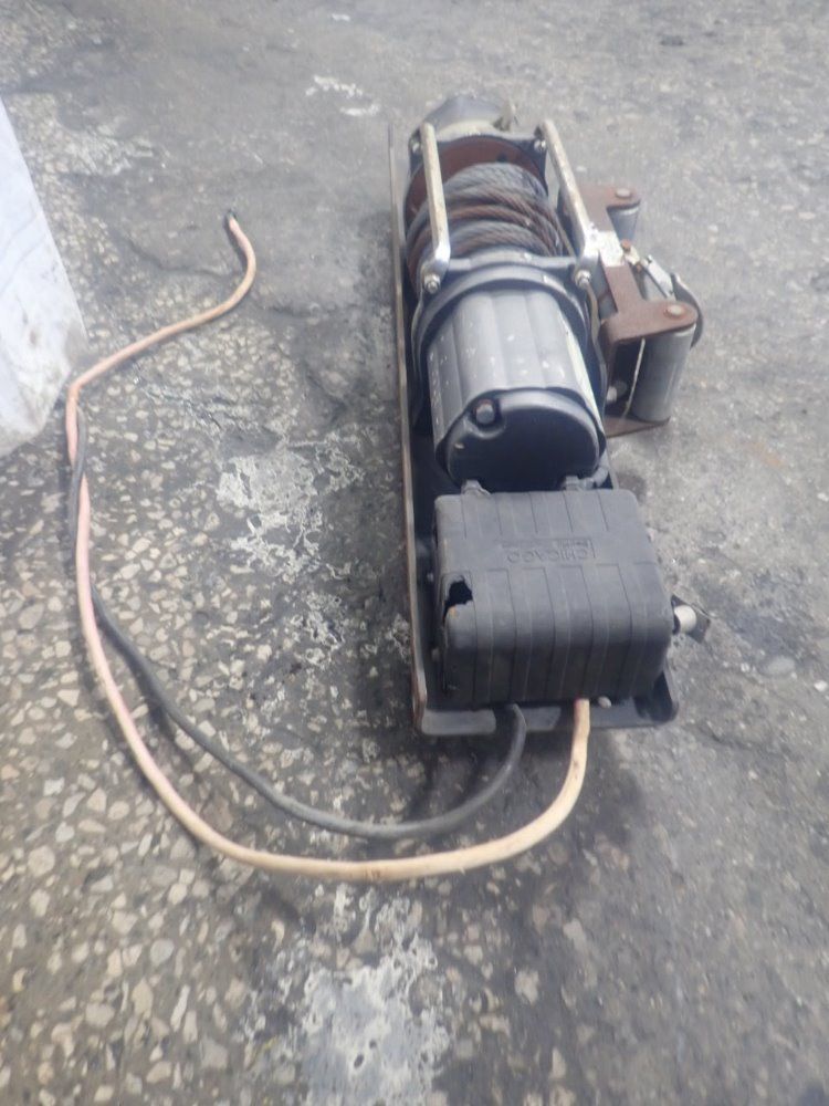 Chicago Electric Electric Cable Winch