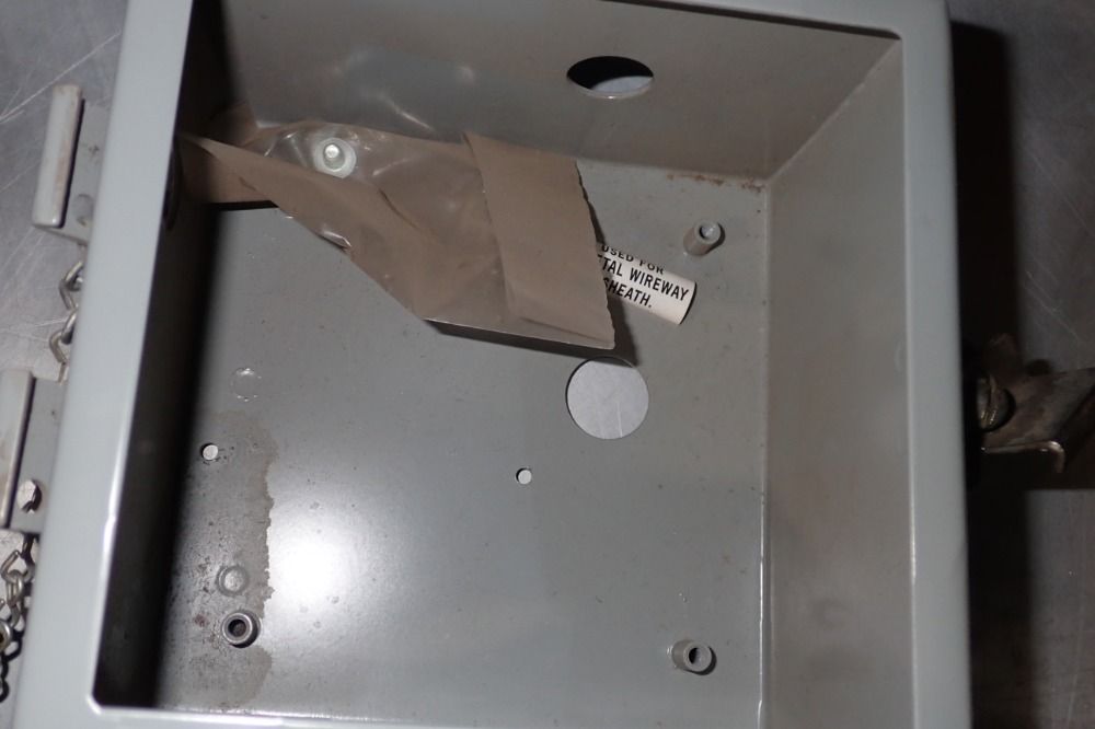 The Austin Co. 4"w X 6" X 6"h Enclosure - Ab664jl001