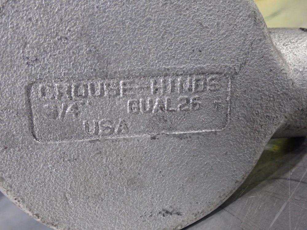 Crouse-hinds Outlet Covers