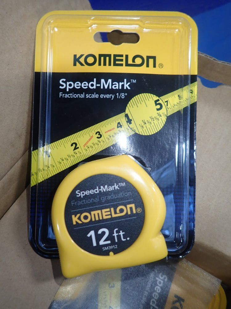 Komelon 12' Measuring Tape