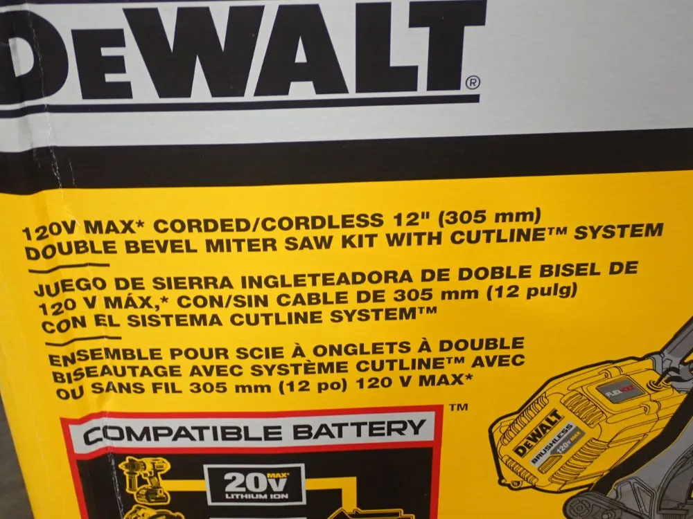 Dwalt Power Saw
