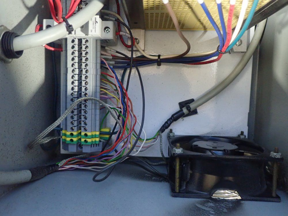 Acopian Dual Tracking Power Supply