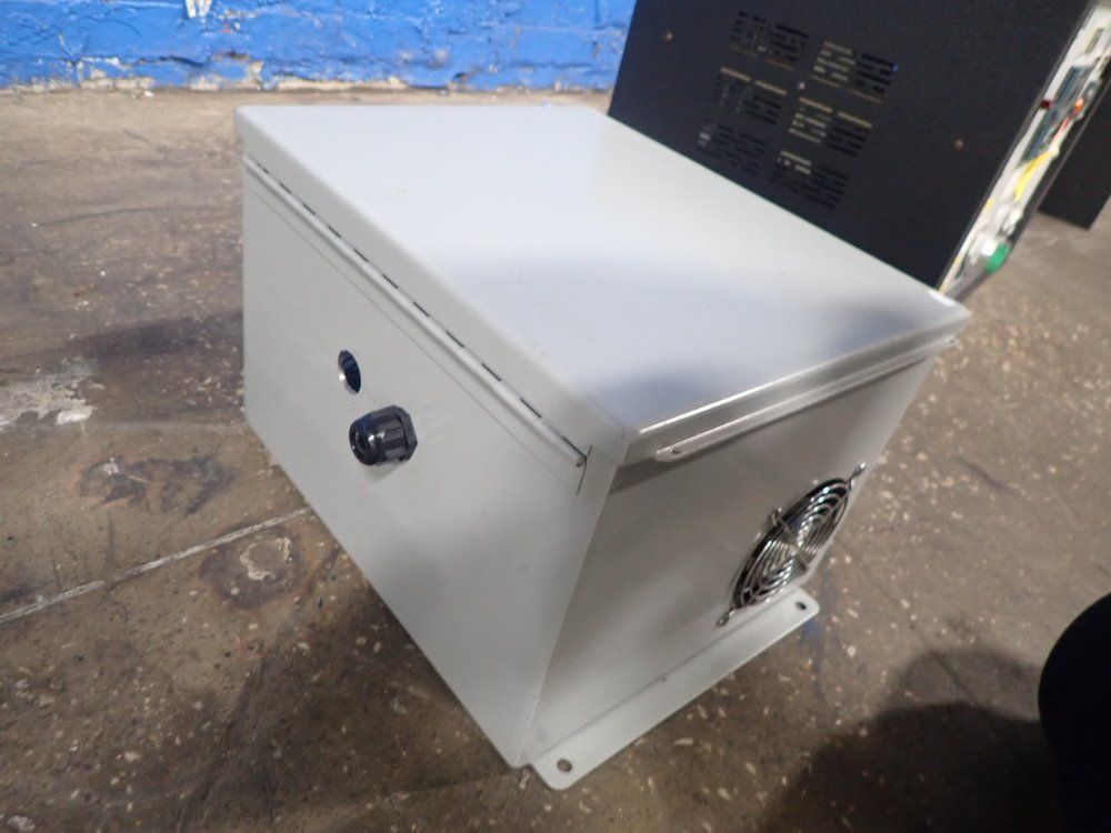 Acopian Dual Tracking Power Supply