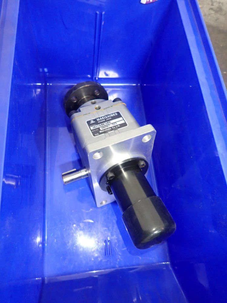 Makishino Screw Jack