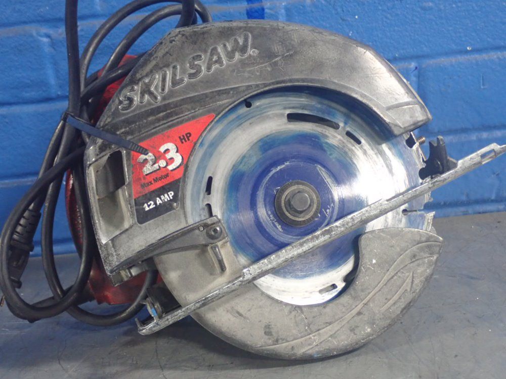 Skilsaw Power Saw