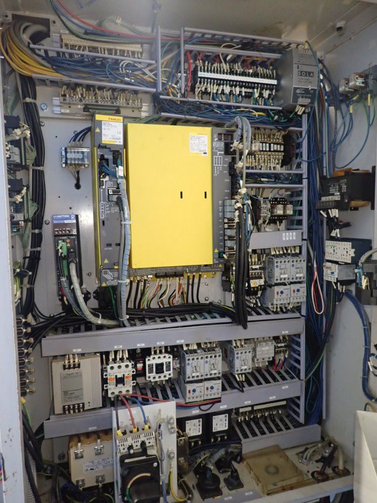 Kira 13" X 26" Pcv-30 Cnc Tapping Center - Pcv-30