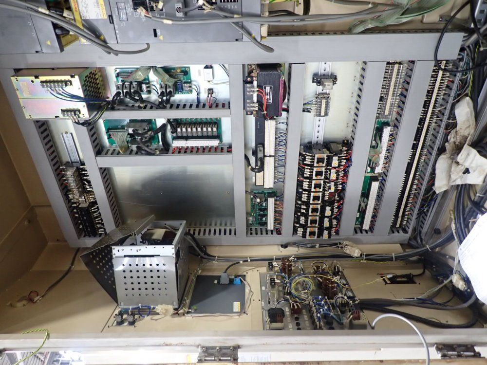 Okuma 15 1/2" X 15 1/2" Millac-40h Cnc Hmc - Millac-40h