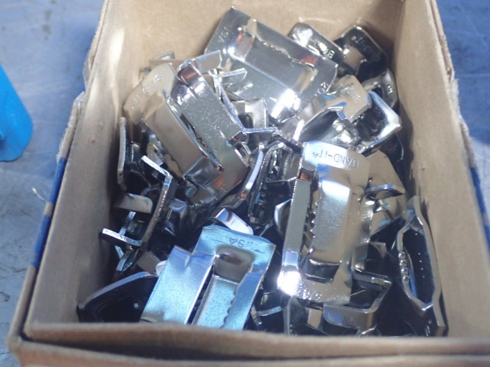 Band-it Band Buckles