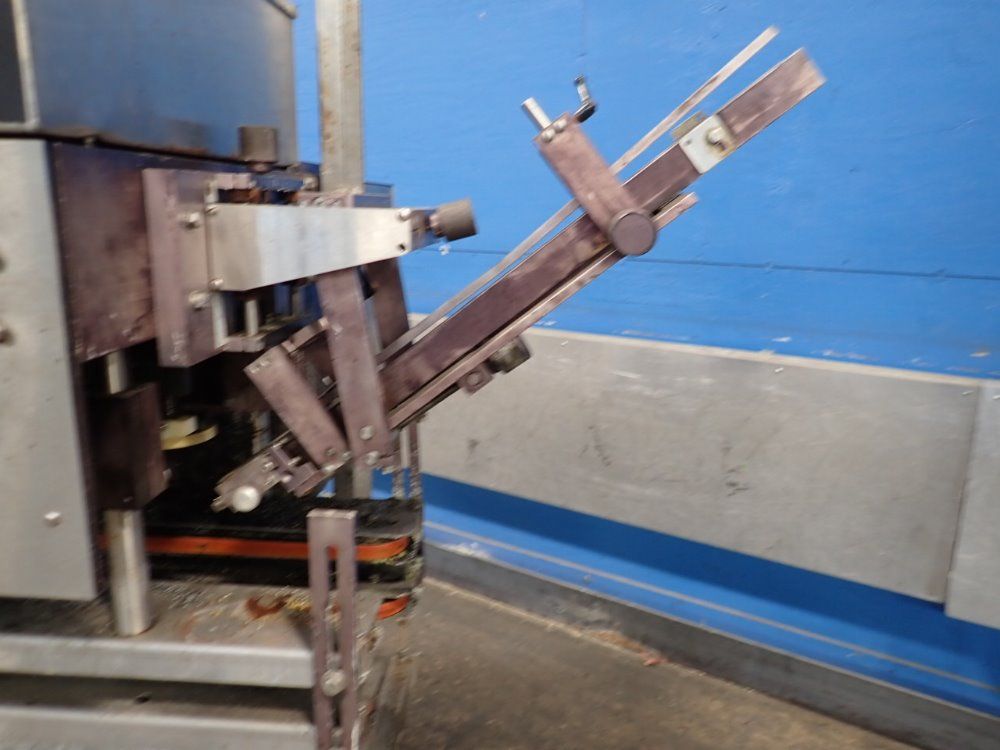 E-pak 4 Spindle Capper